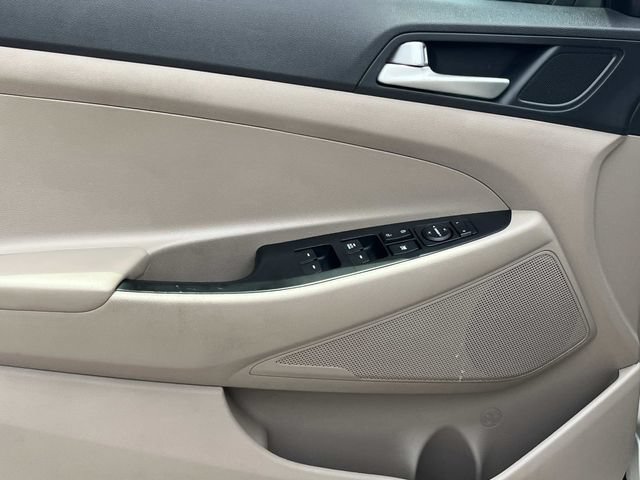 Used 2021 Hyundai Tucson SE FWD image 27