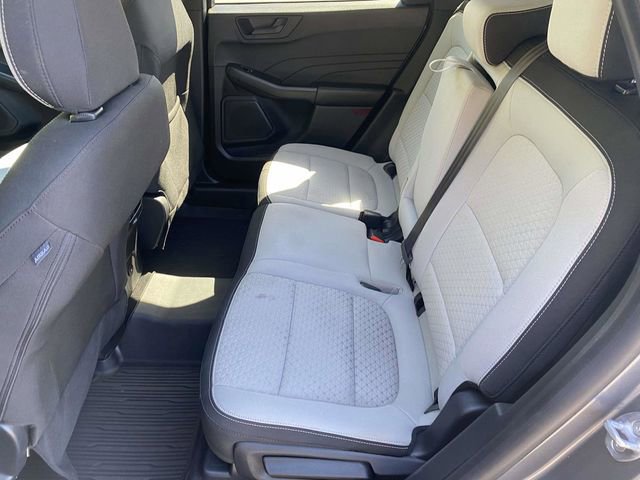 Certified 2024 Ford Escape Active w/ Cold Weather Package FWD image 16