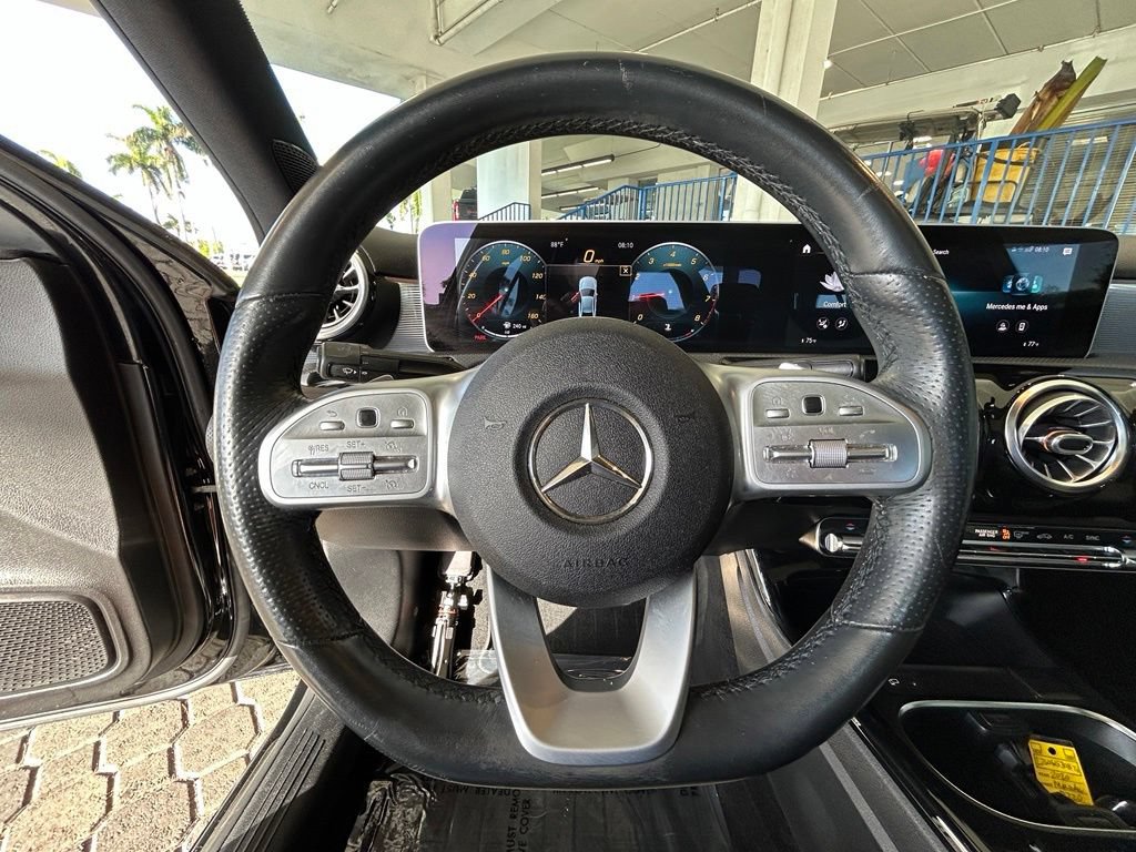 Used 2020 Mercedes-Benz A 220 image 15