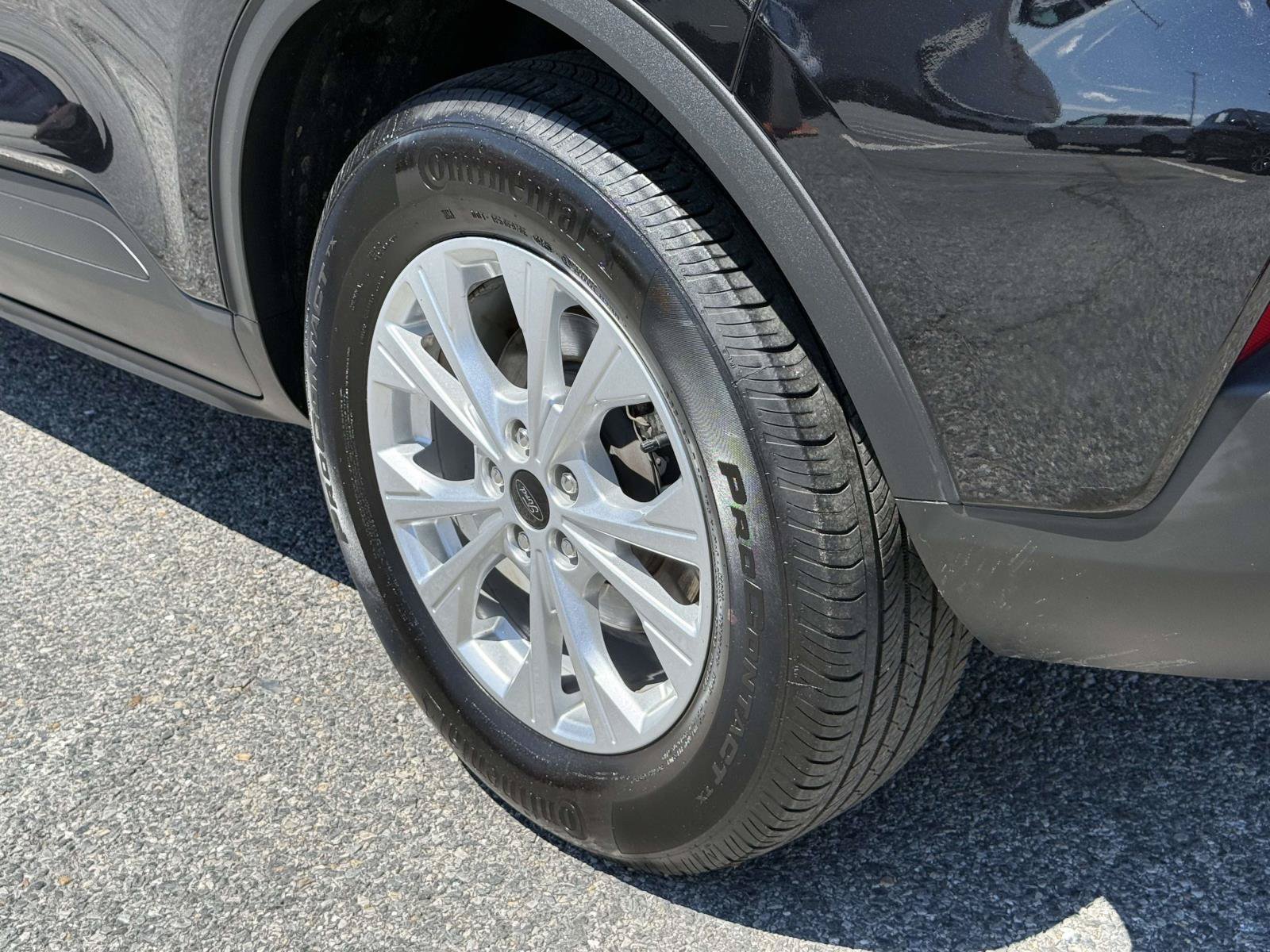 Certified 2025 Ford Escape Active AWD/4WD image 34