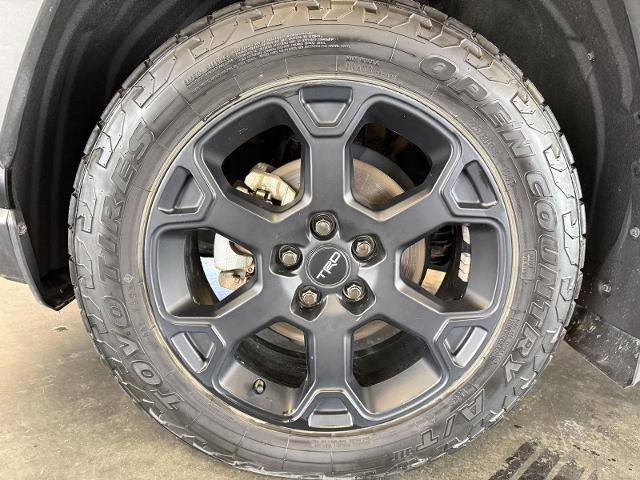 Used 2020 Toyota RAV4 TRD Off-Road w/ TRD Off-Road Weather Package image 10