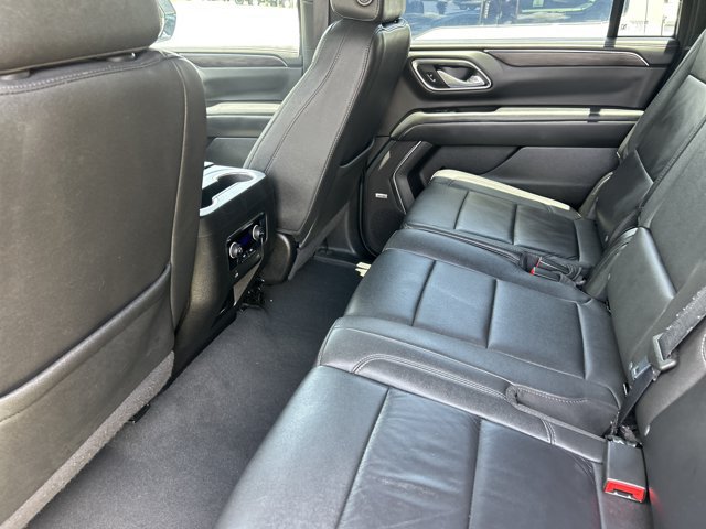 Used 2024 Chevrolet Suburban LT AWD/4WD image 24