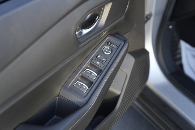 Used 2023 Honda Accord Sport image 29