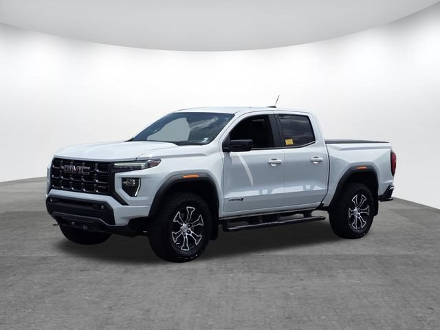Used 2024 GMC Canyon AT4 AWD/4WD image 7