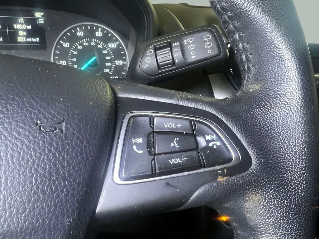 Certified 2018 Ford EcoSport SE image 23