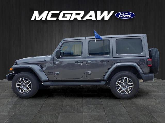 Used 2026 Jeep Wrangler Unlimited Sahara image 2