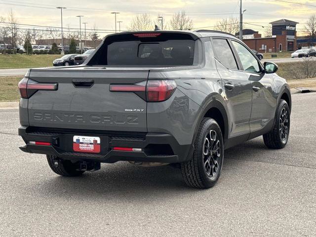 Used 2023 Hyundai Santa Cruz SEL Premium image 5
