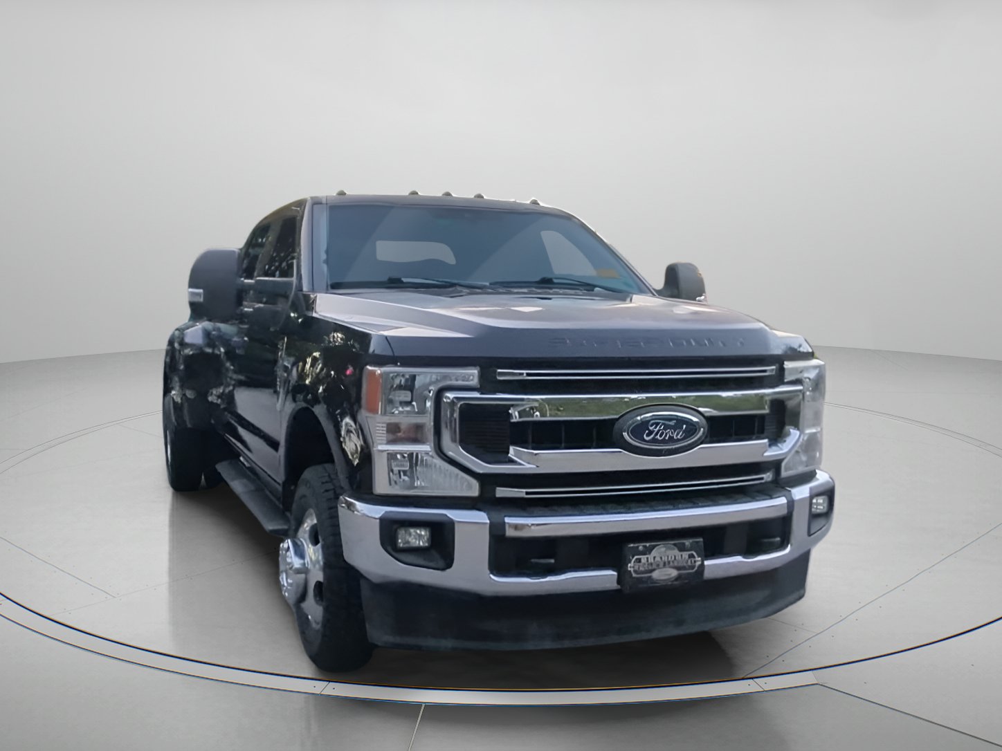 Certified 2020 Ford F350 XLT w/ XLT Value Package AWD/4WD image 2