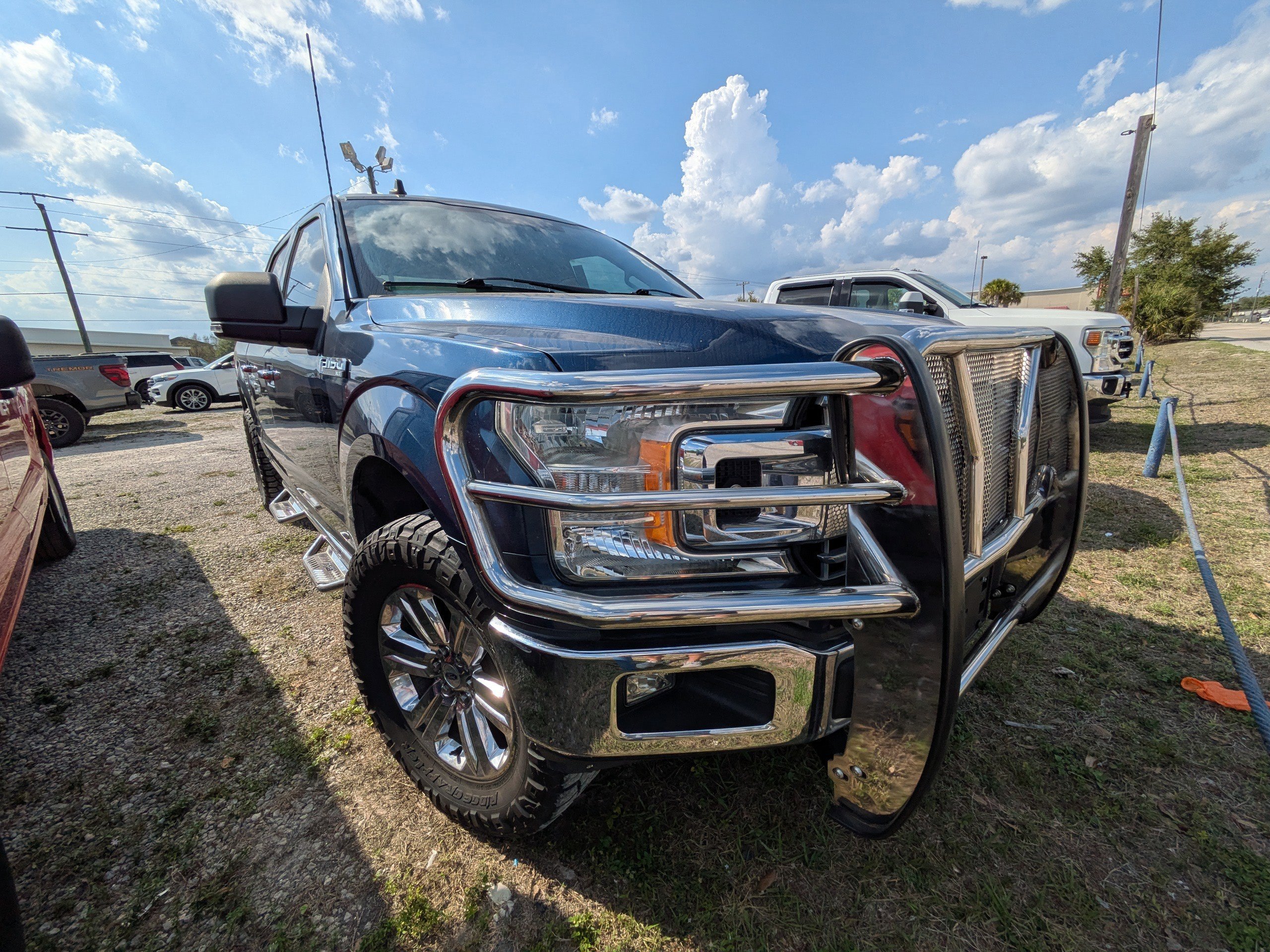 Certified 2018 Ford F150 XLT w/ Equipment Group 302A Luxury image 2
