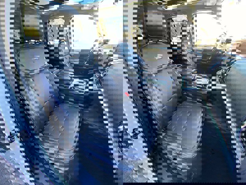 Certified 2025 Ford Expedition Max Platinum image 30