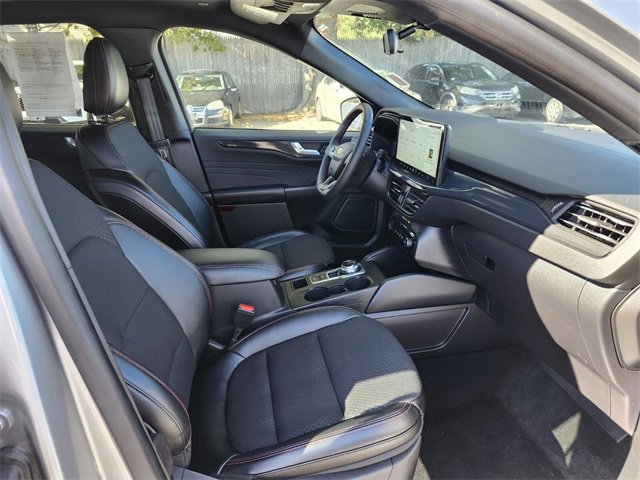 Certified 2024 Ford Escape ST-Line w/ Tech Pack #1 image 11