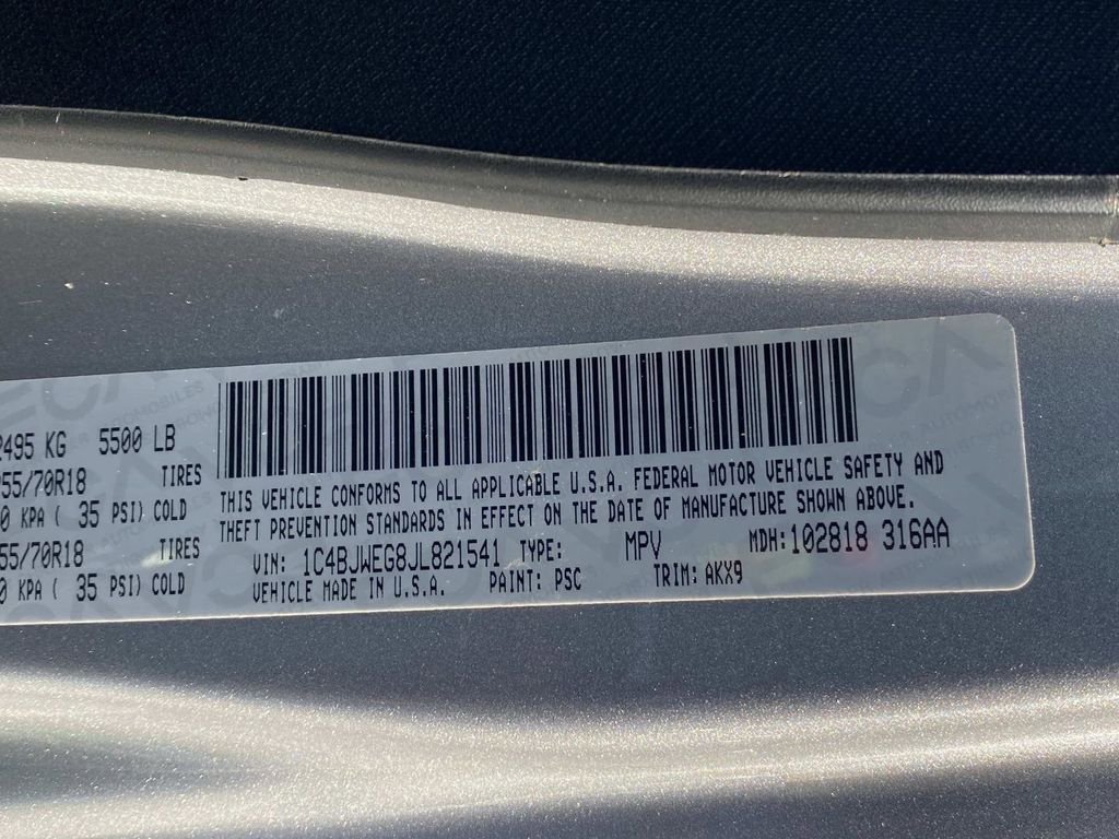 Used 2018 Jeep Wrangler Unlimited Sahara AWD/4WD image 19