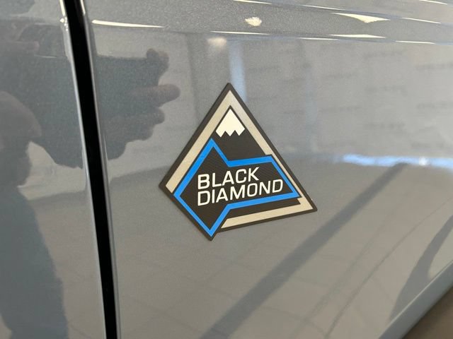 Certified 2024 Ford Bronco Black Diamond AWD/4WD image 26