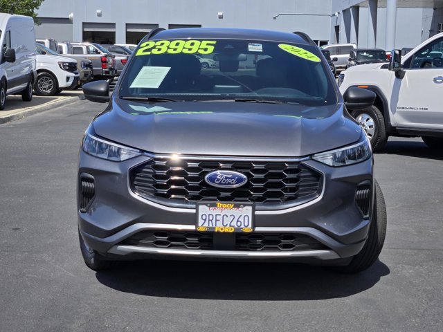 Certified 2024 Ford Escape ST-Line FWD image 2