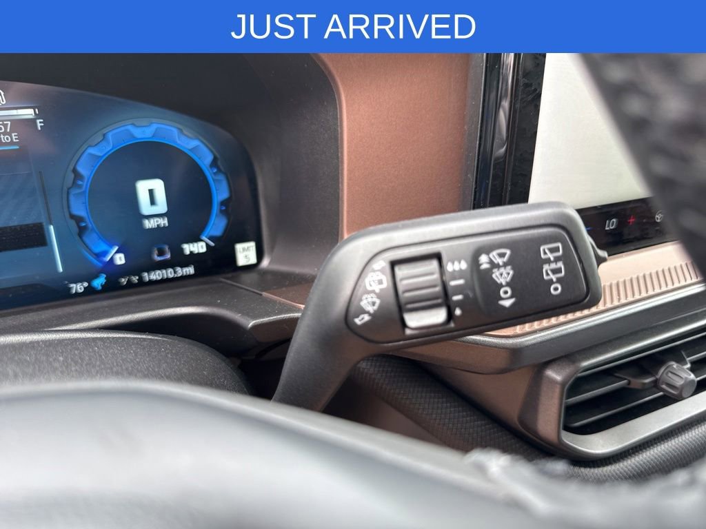 Certified 2025 Ford Bronco Sport Outer Banks w/ Outer Banks Tech Package+ AWD/4WD image 19