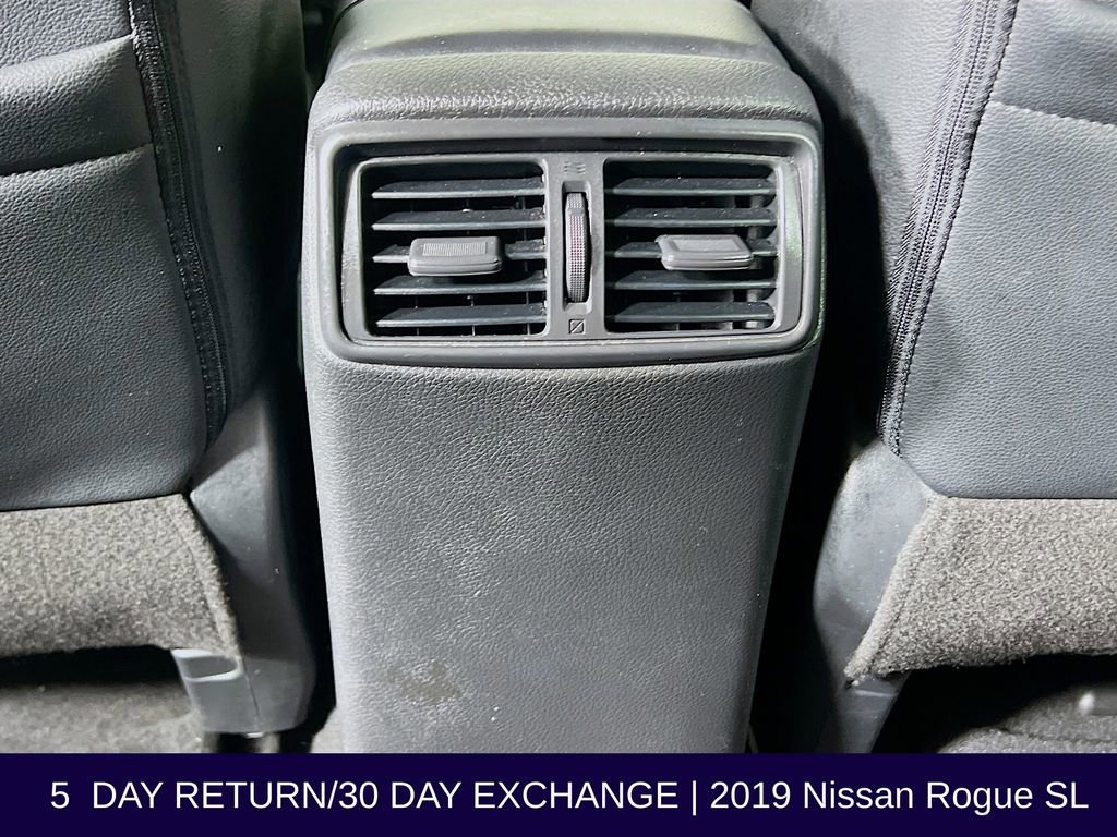 Used 2019 Nissan Rogue SL w/ Premium Package image 31
