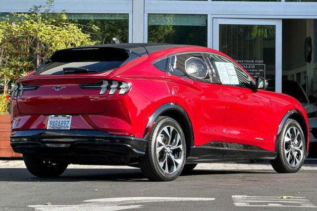 Certified 2022 Ford Mustang Mach-E Premium AWD/4WD image 4