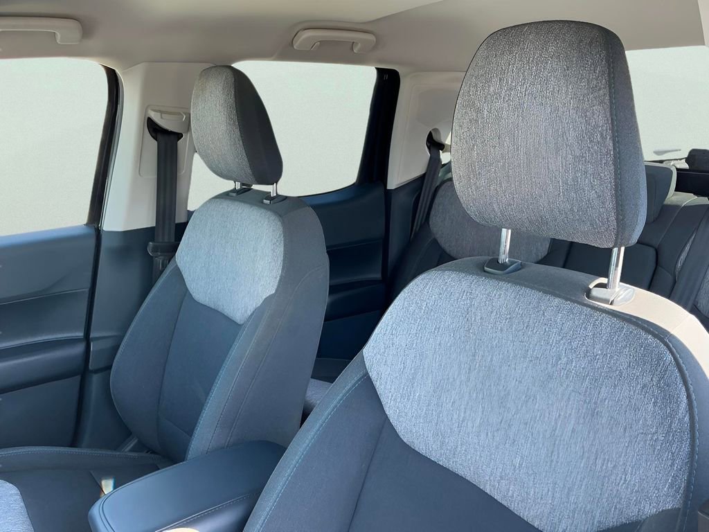 Certified 2025 Ford Maverick XLT w/ Equipment Group 302A AWD/4WD image 23