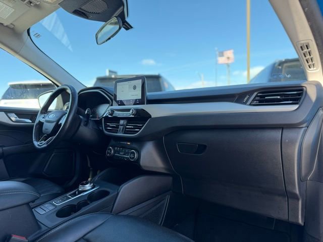 Certified 2021 Ford Escape SEL image 27