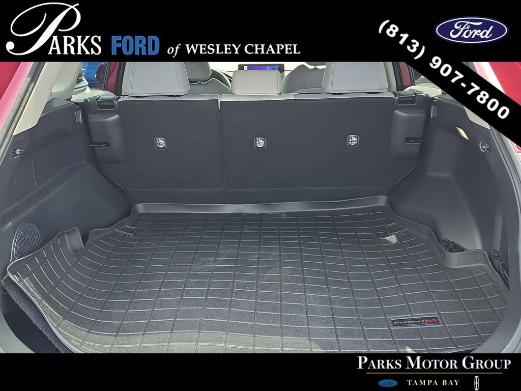 Used 2023 Toyota RAV4 Limited AWD/4WD image 8
