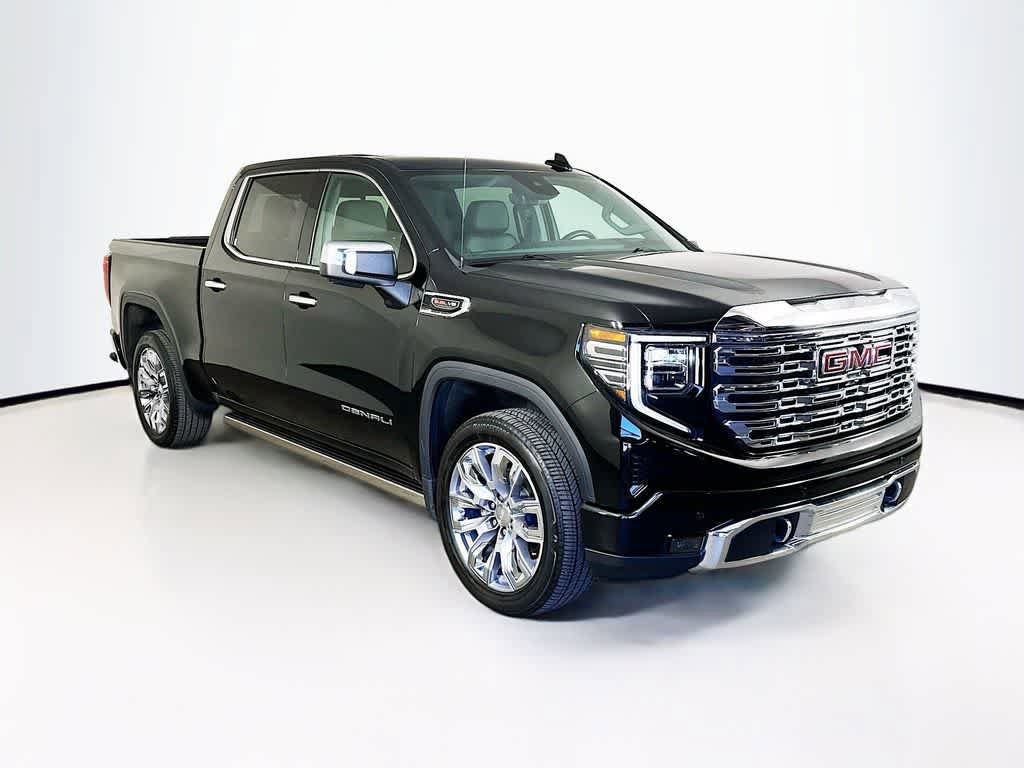 Used 2024 GMC Sierra 1500 Denali AWD/4WD image 24