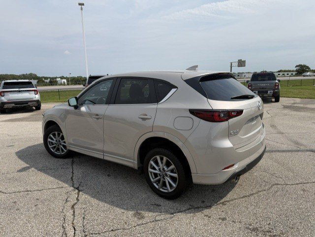 Used 2025 MAZDA CX-5 AWD 2.5 S w/ Select Package image 7