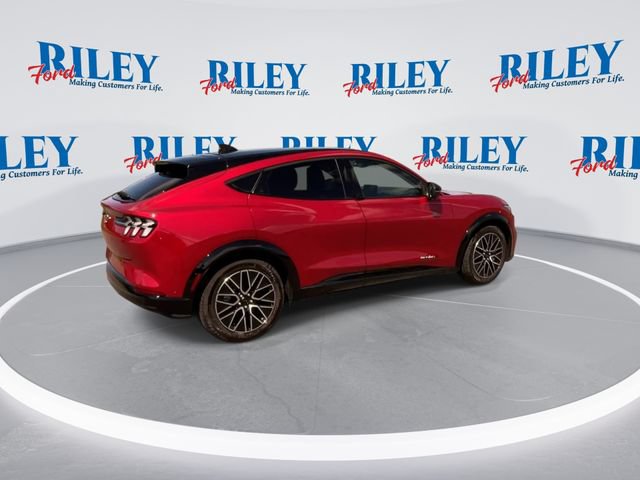 Certified 2024 Ford Mustang Mach-E Premium AWD/4WD image 9