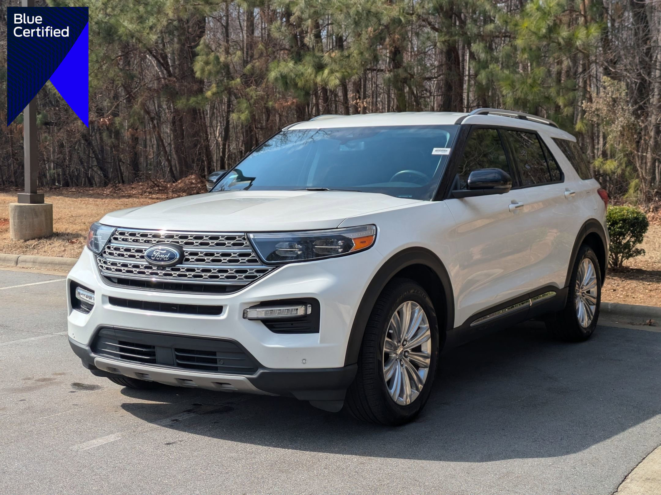 Certified 2022 Ford Explorer Limited w/ Equipment Group 301A image 1