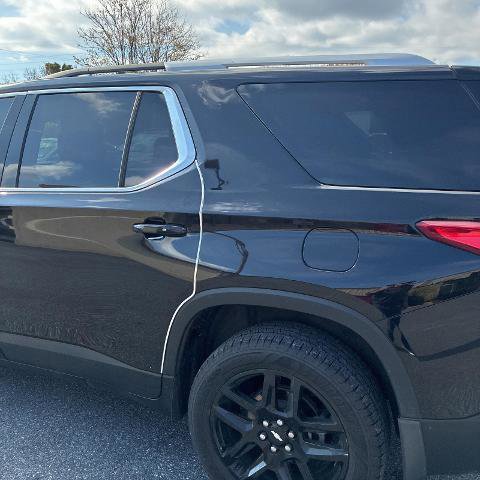 Used 2018 Chevrolet Traverse LT w/ LPO, Floor Liner Package image 14