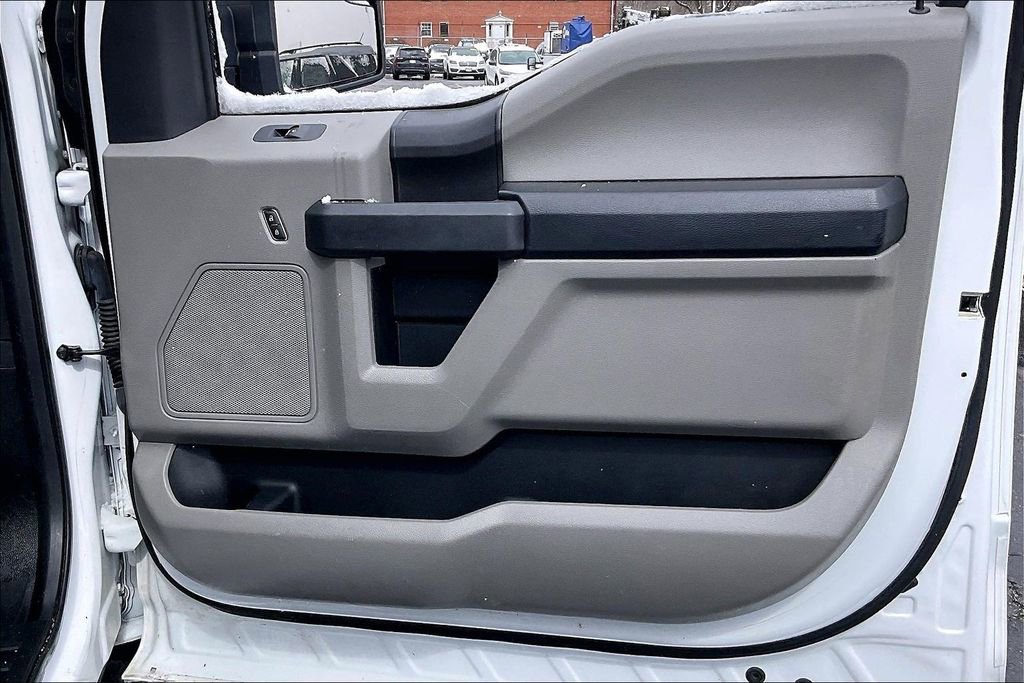 Certified 2018 Ford F150 XL w/ Equipment Group 101A Mid image 21