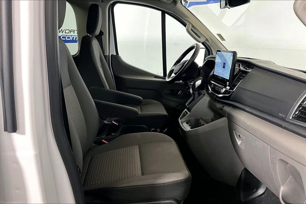 Certified 2024 Ford Transit 350 XLT RWD image 5