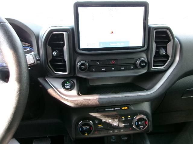 Certified 2021 Ford Bronco Sport Outer Banks AWD/4WD image 11