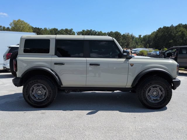 Certified 2025 Ford Bronco Badlands AWD/4WD image 3