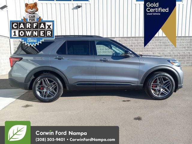 Certified 2025 Ford Explorer ST-Line w/ ST-Line Street Pack image 2