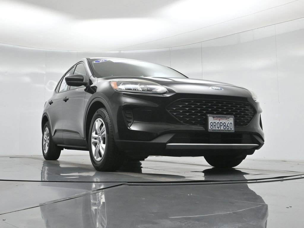 Certified 2020 Ford Escape S FWD image 5