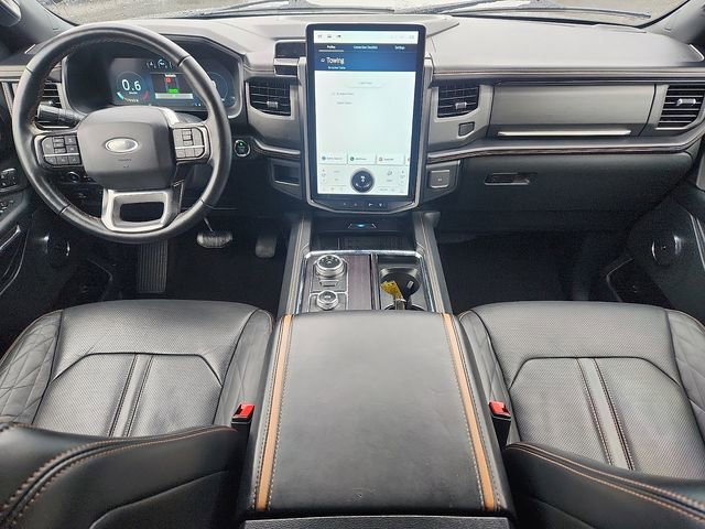 Certified 2023 Ford Expedition Platinum AWD/4WD image 8