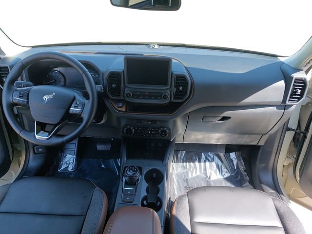 Certified 2024 Ford Bronco Sport Outer Banks w/ Tech Package AWD/4WD image 9