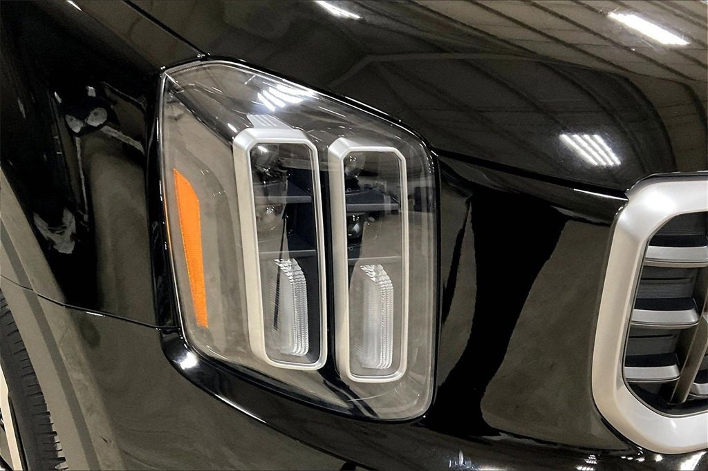 Used 2025 Kia Telluride S image 28