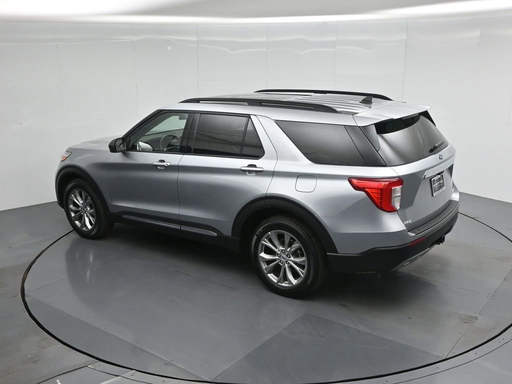 Certified 2023 Ford Explorer XLT w/ Equipment Group 202A AWD/4WD image 42