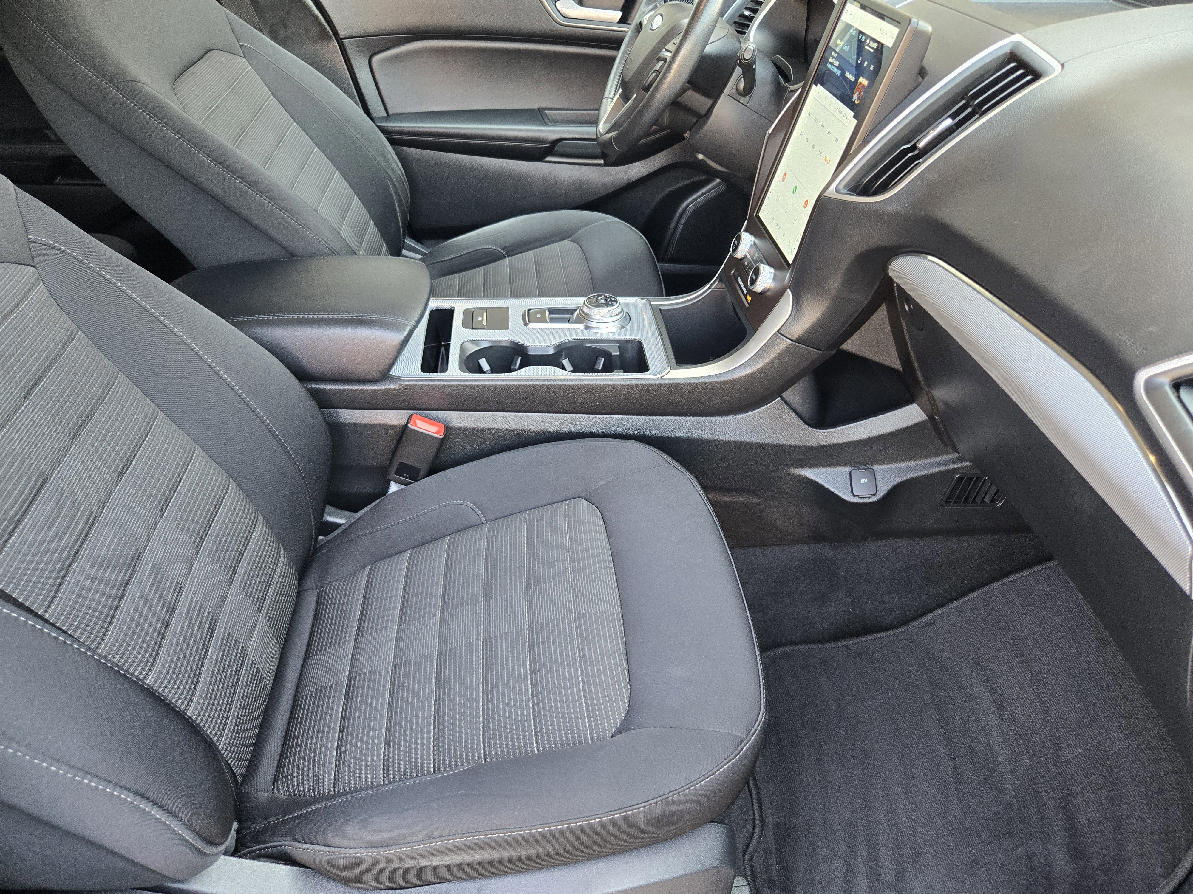 Certified 2021 Ford Edge SEL image 10