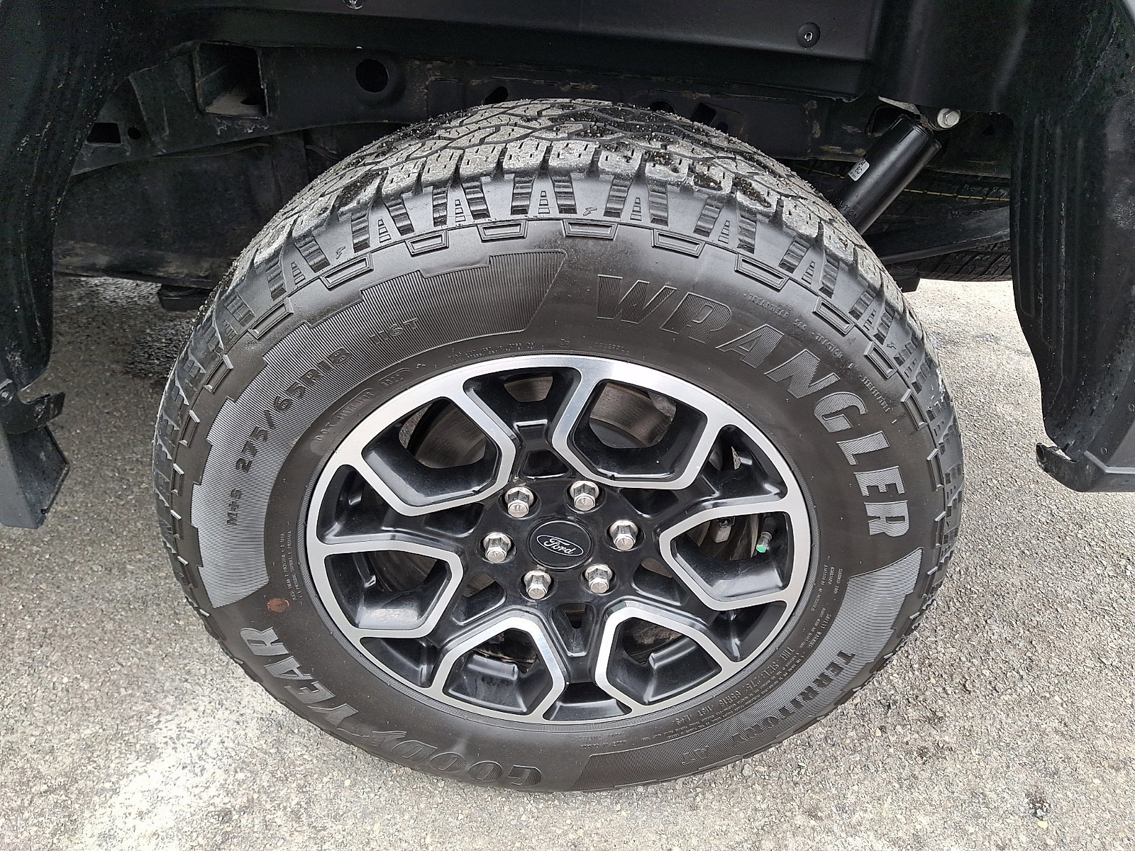 Certified 2022 Ford F150 XLT w/ Equipment Group 302A High image 28