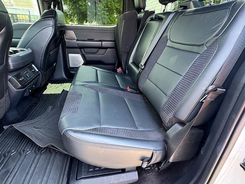 Certified 2024 Ford Maverick Lariat image 32