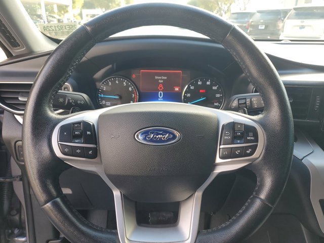 Certified 2021 Ford Explorer XLT w/ Equipment Group 202A image 16