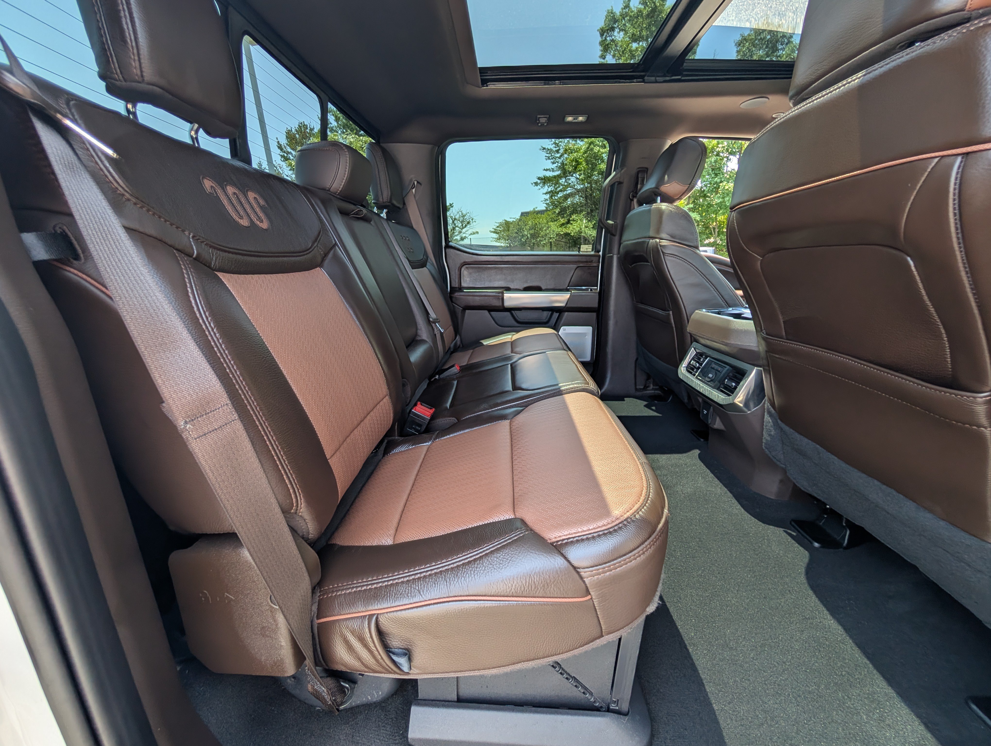 Certified 2025 Ford F350 King Ranch AWD/4WD image 11