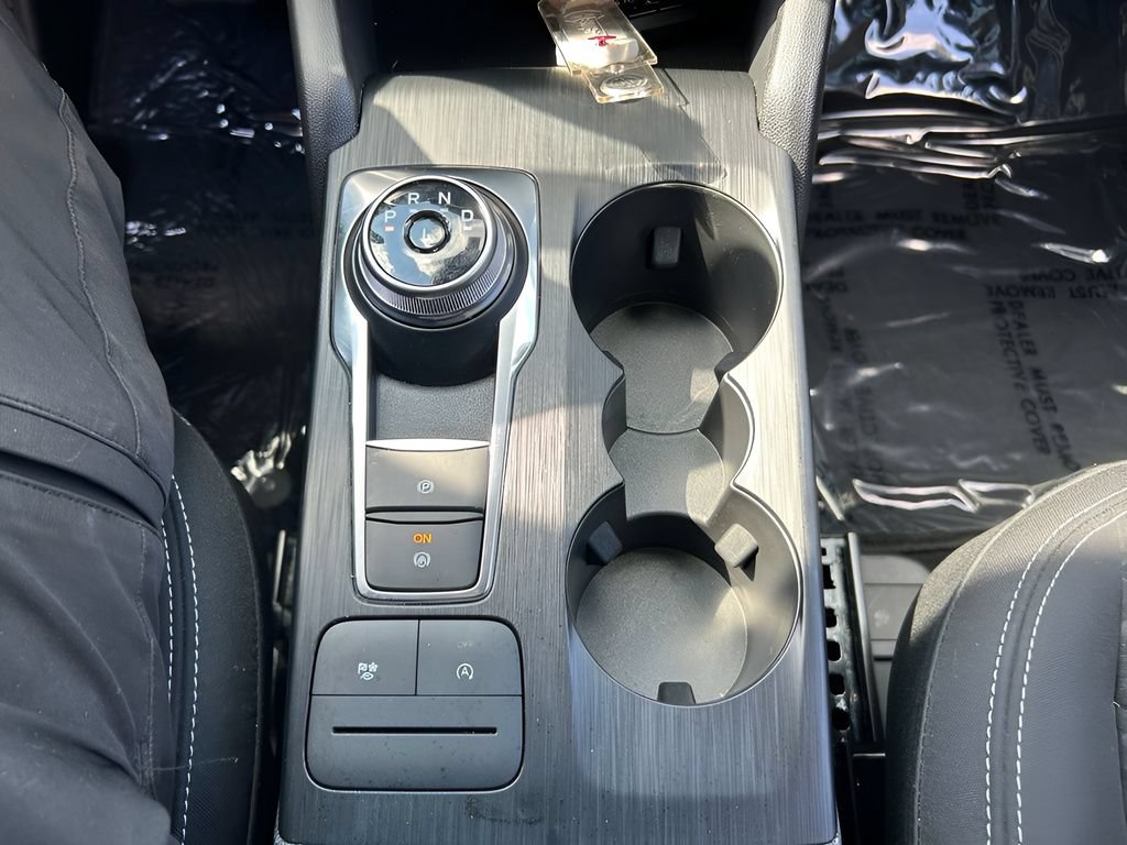 Certified 2025 Ford Escape Active AWD/4WD image 21