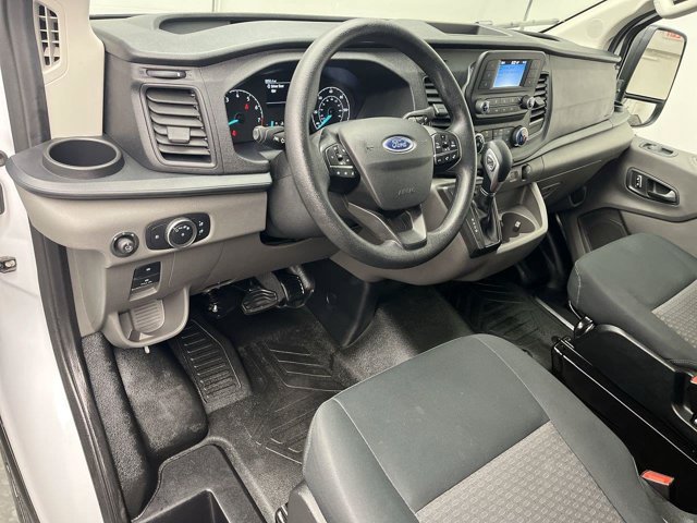 Certified 2025 Ford Transit 250 Low Roof w/ Exterior Upgrade Package RWD image 4