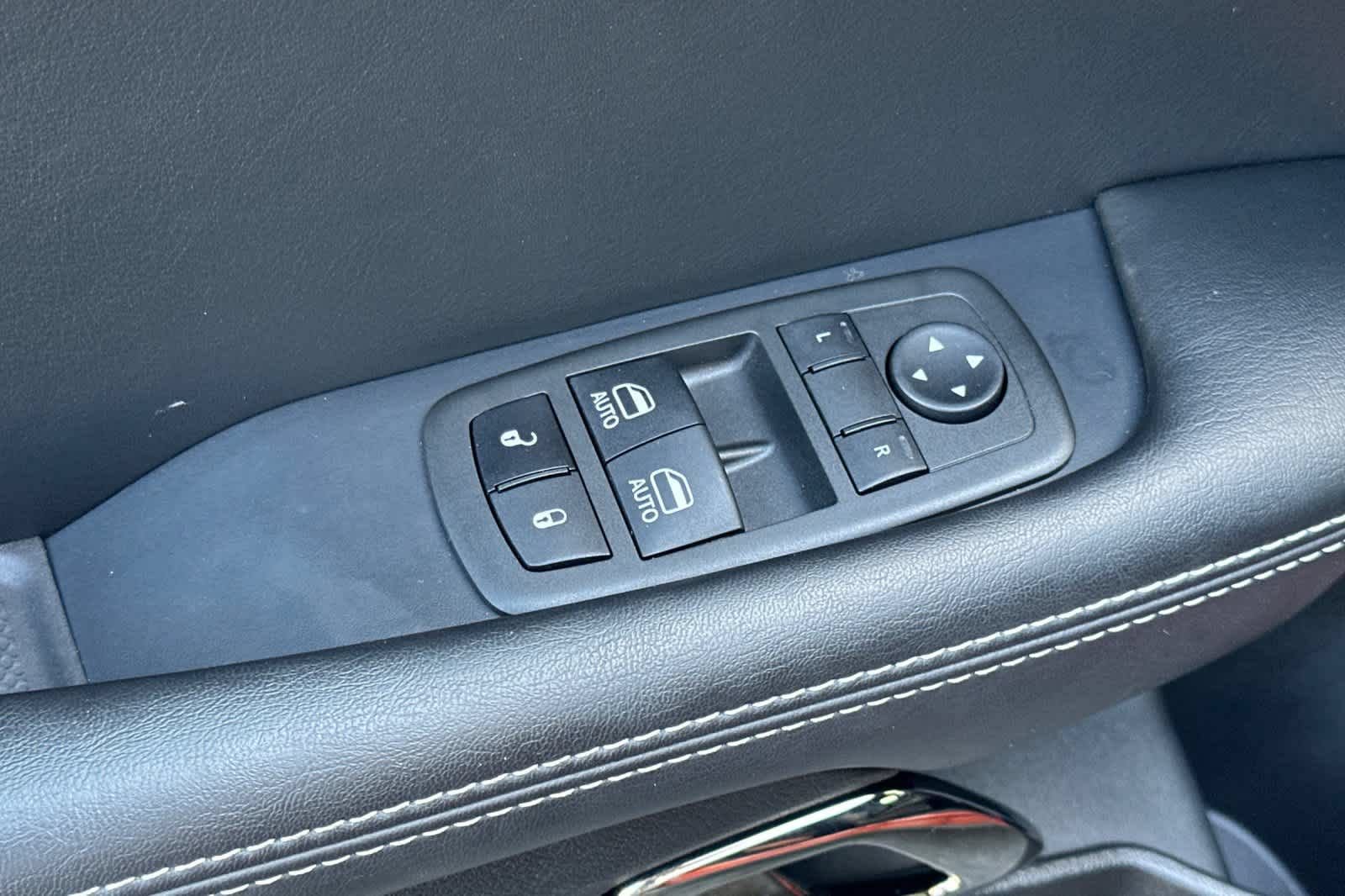 Used 2023 Dodge Challenger SRT Hellcat RWD image 14