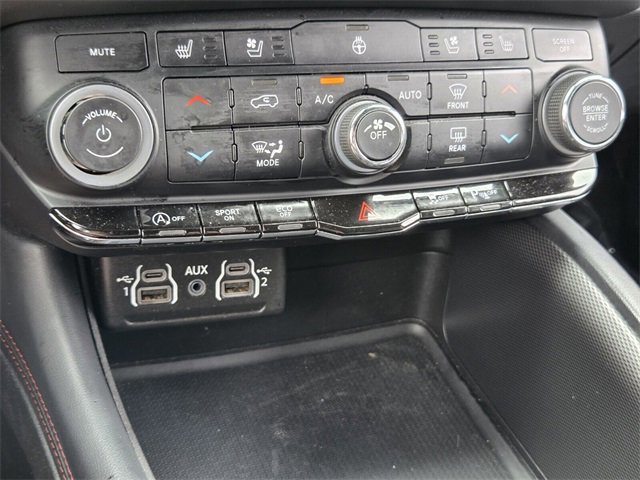 Used 2024 Dodge Durango GT image 22