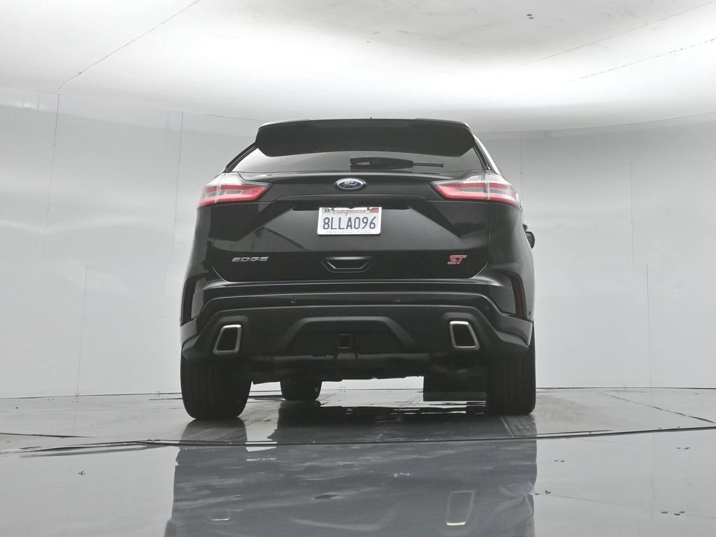 Certified 2019 Ford Edge ST w/ Equipment Group 401A AWD/4WD image 49