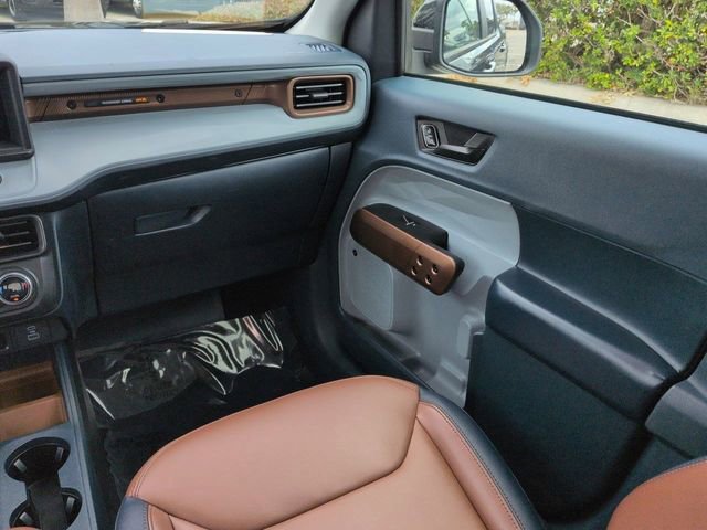 Certified 2023 Ford Maverick Lariat w/ Lariat Luxury Package image 17